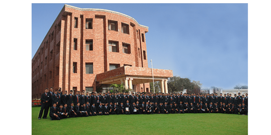 private hotel management colleges in dehradun